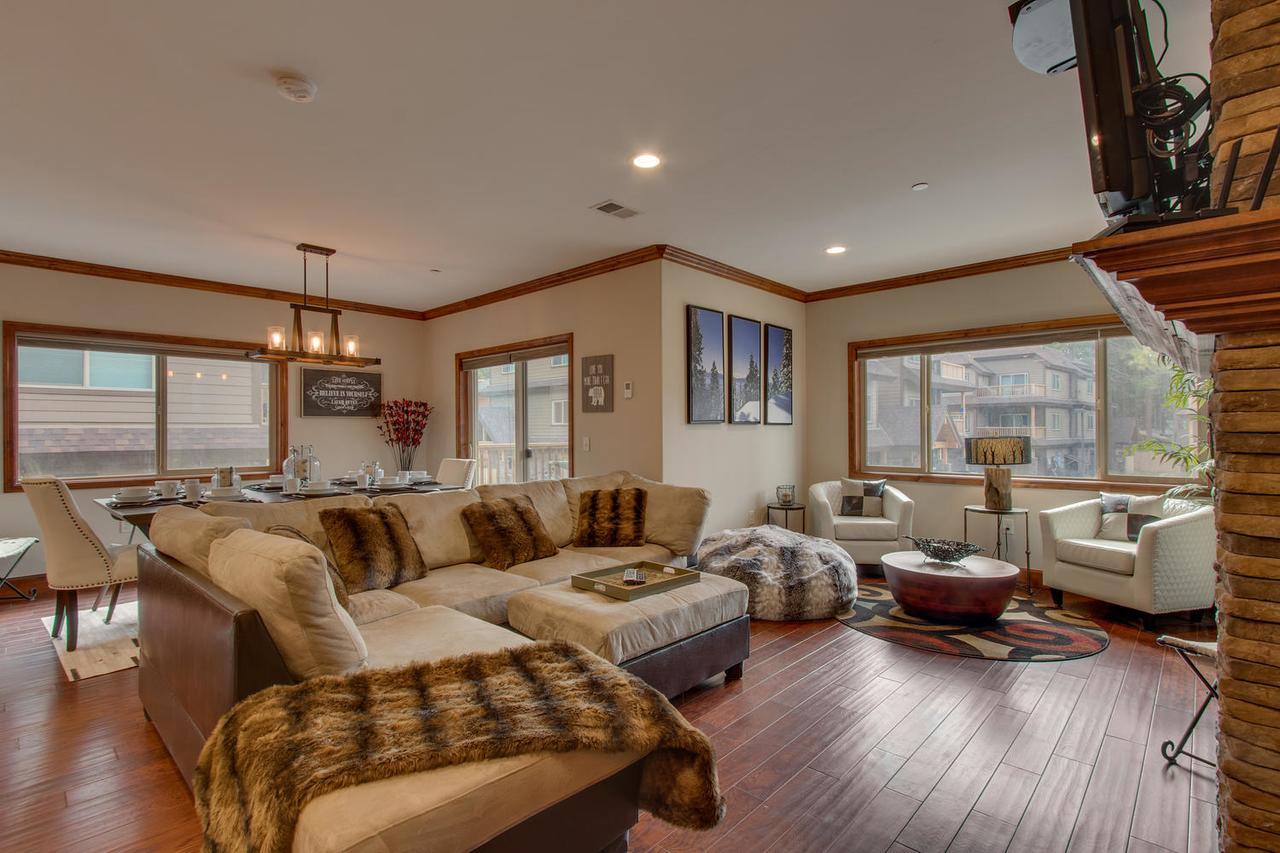 Tahoe Woods Gem - Three Bedroom Home South Lake Tahoe Extérieur photo